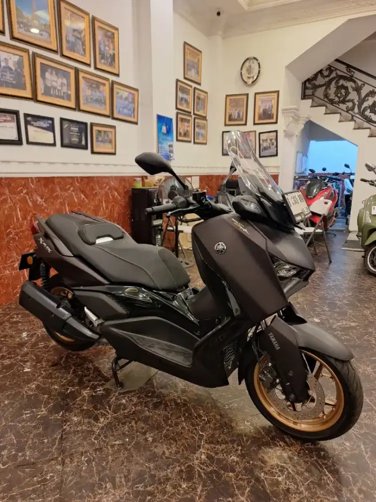 Hub ima . Xmax Techmax 2024 Km low [ dp promo ] bisa Cod sejabodetabek