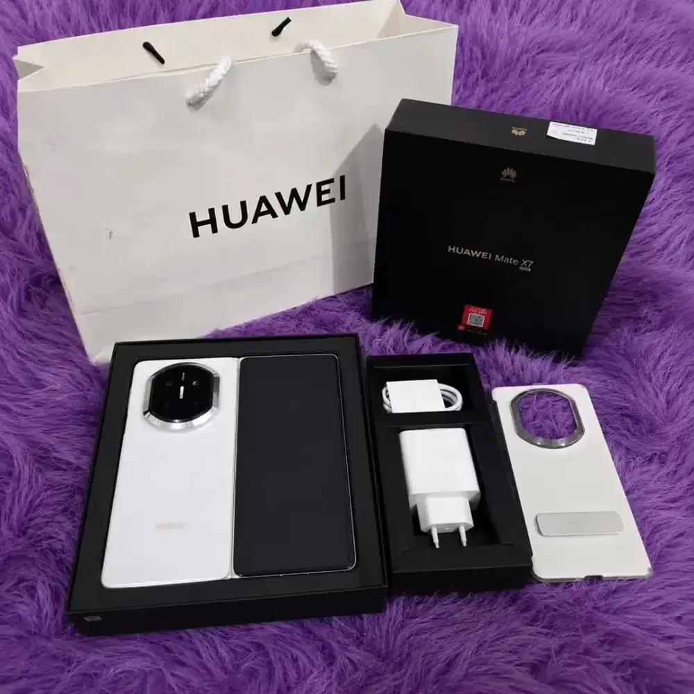 Huawei mate X7 putih 512gb garansi resmi 2027