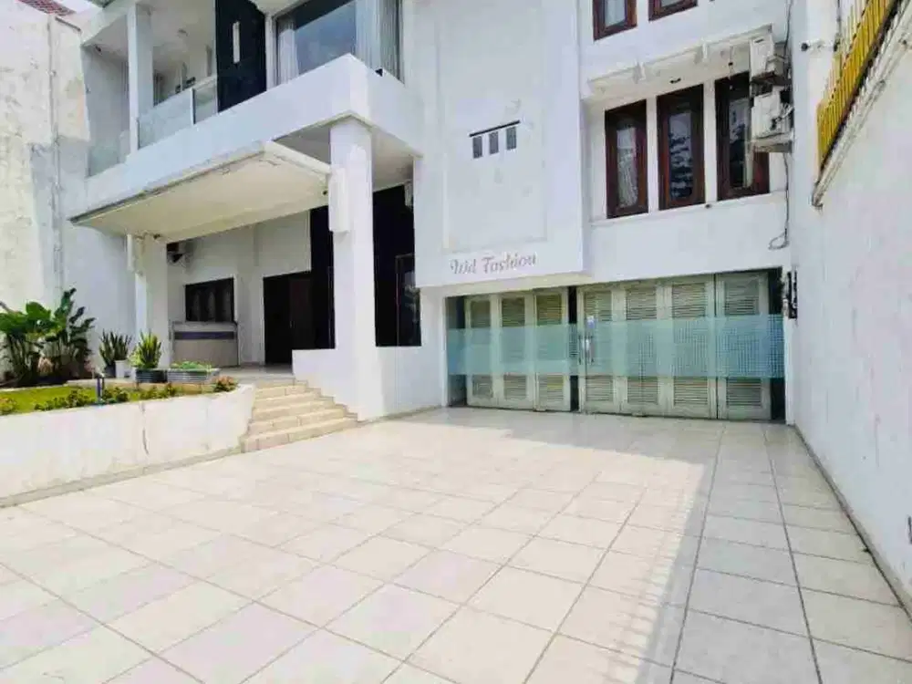 dijual rumah kota wisata Cibubur boulevard harga BU