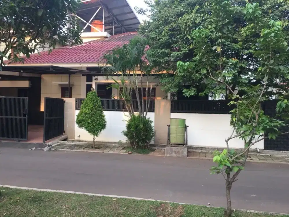 Di Jual Rumah Hook 2 Lantai Dalam Komplek Taman Alfa Indah, Jaksel