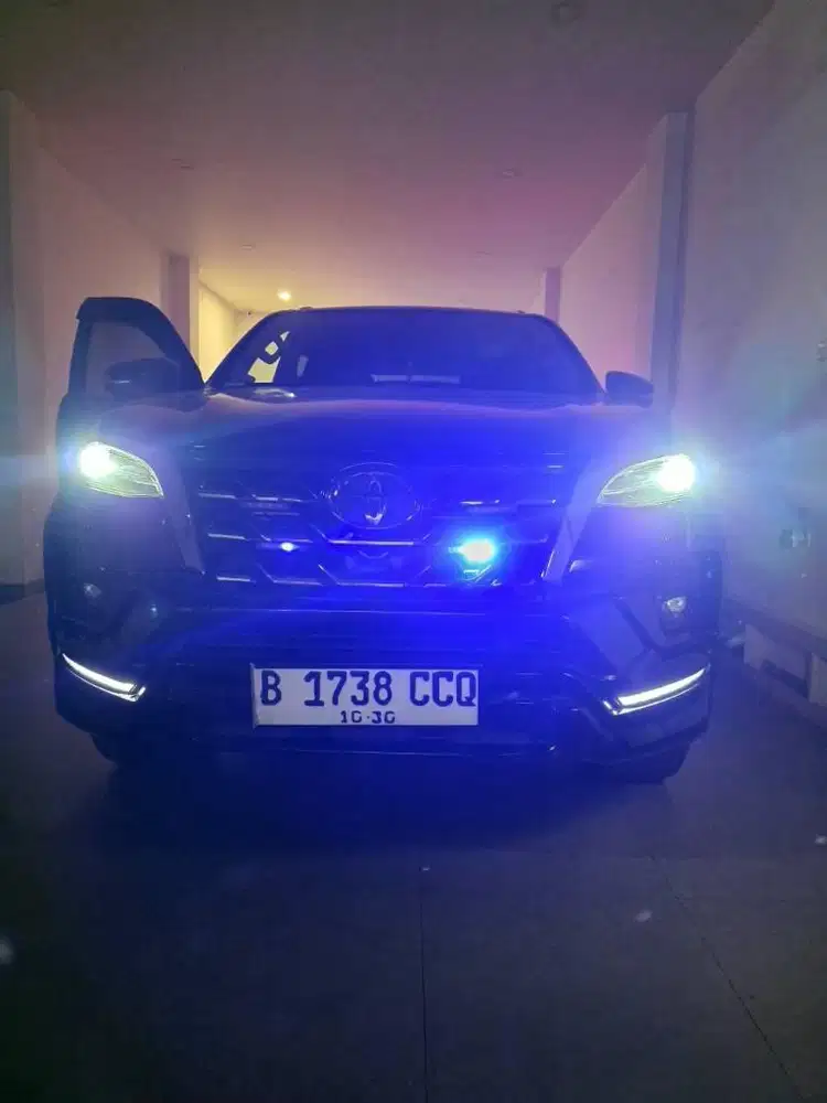 [km51 rb ] Toyota Fortuner 2.4 GR  # innova