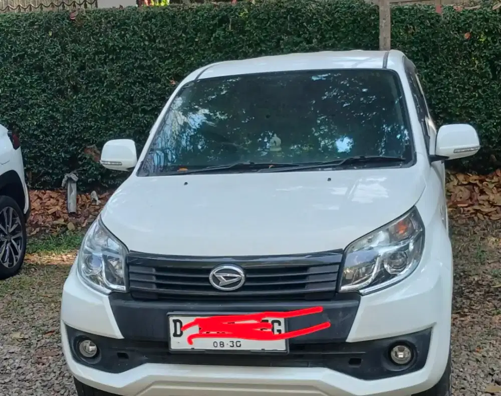 Terios  tangan pertama