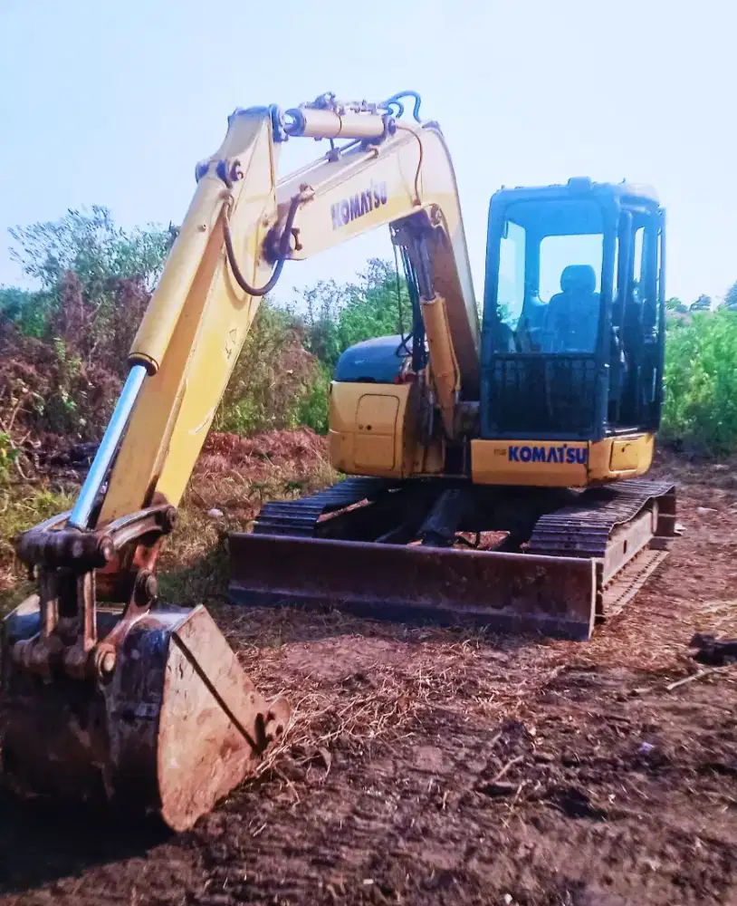 Exca Komatsu PC 78US-6 2022