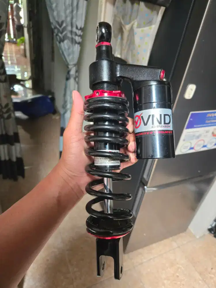 Shock vnd bekas vario led old