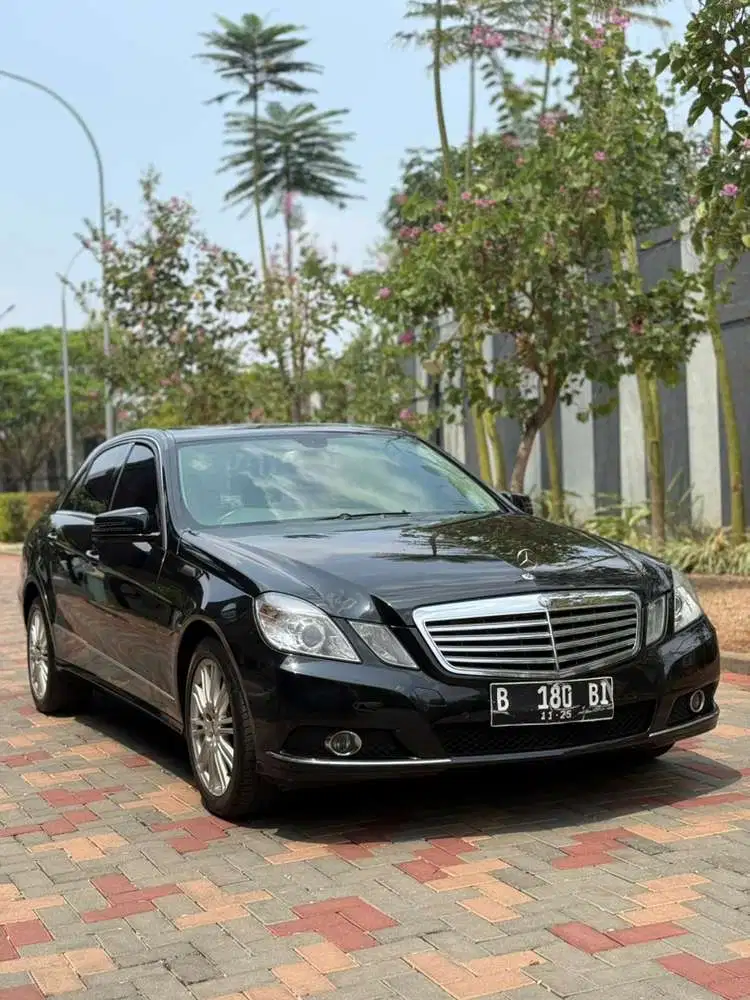 Mercedes-Benz E250 W212 ELEGANCE 2010