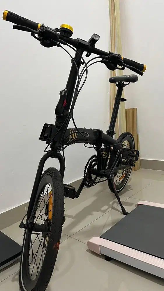 Sepeda Element Ecosmo Z8 Black Panther