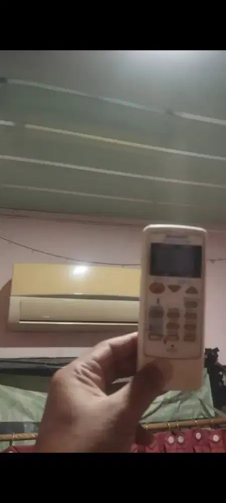 Dijual AC Sharp 1/2 PK