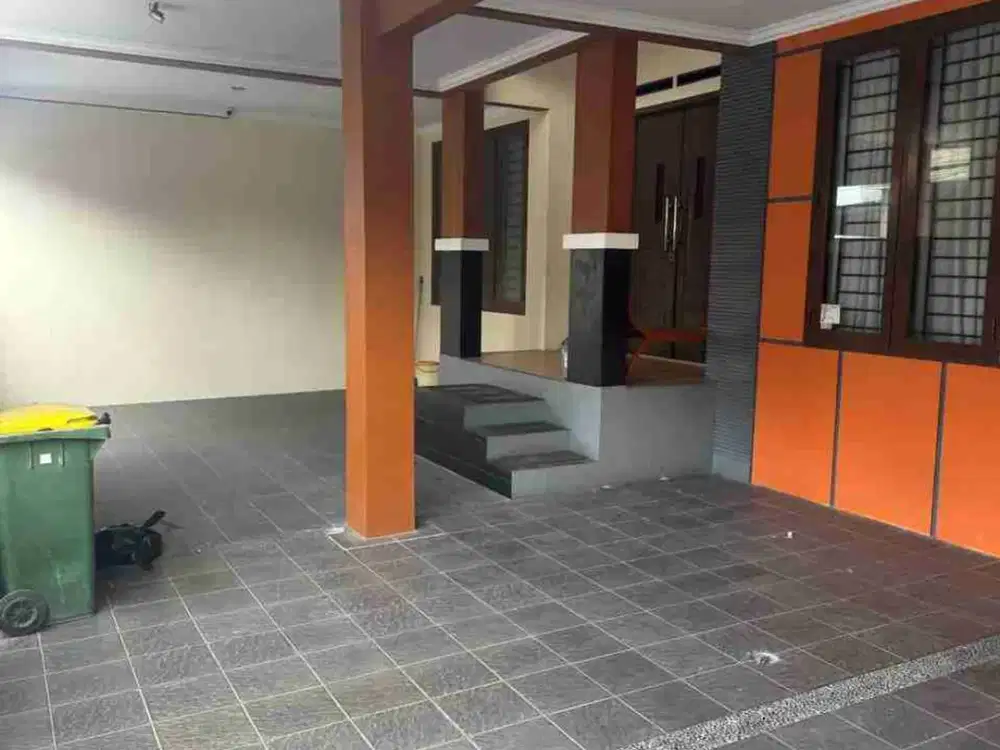 dijual rumah siap huni dalam komplek kalisari jakarta timur