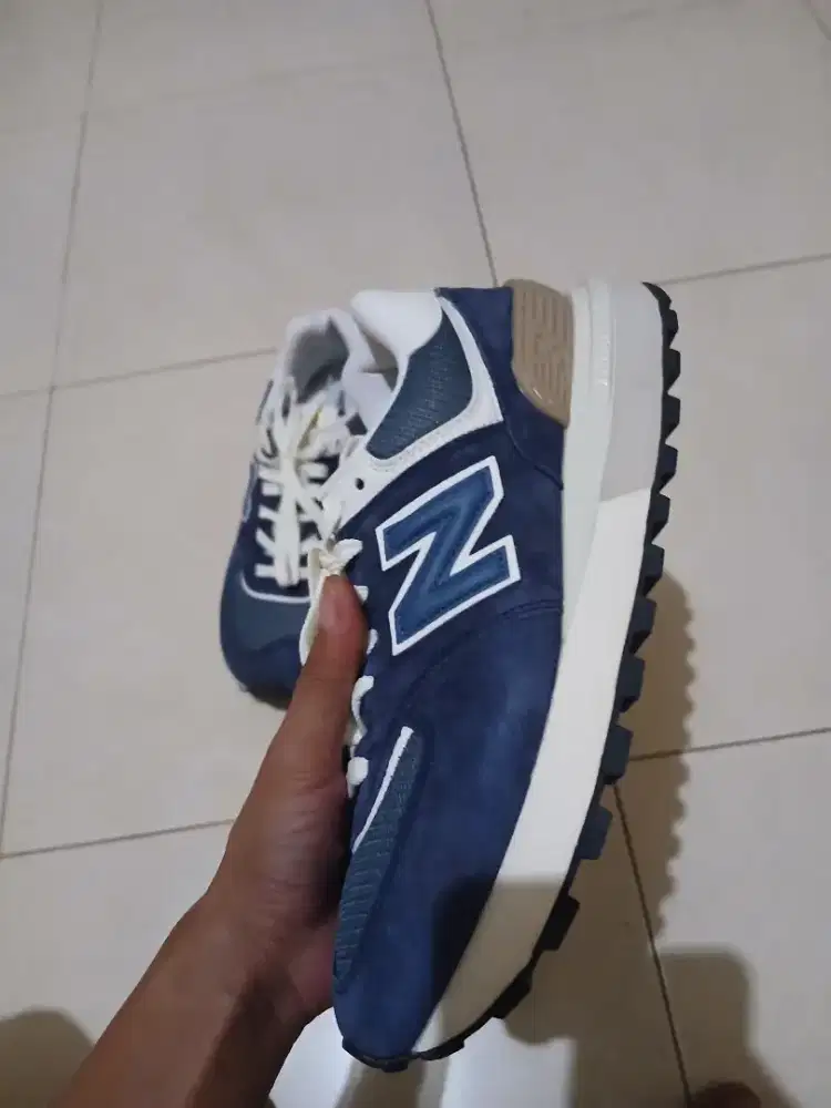 Sepatu New Balance 574
