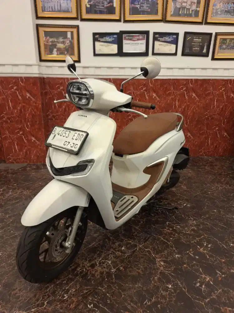 Hub ima , Dp Promo Stylo 160 Abs 2025 km low . Ktp daerah bisa kredit