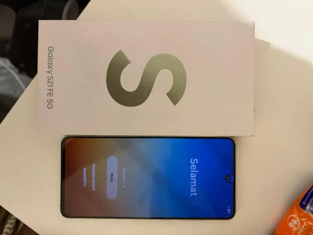 Samsung s21 fe 8/256 sage