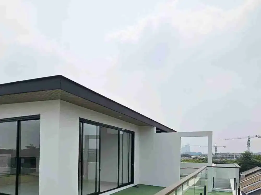 DIJUAL RUMAH MEWAH BANGUNAN MANDIRI FORESTA.BSD CITY