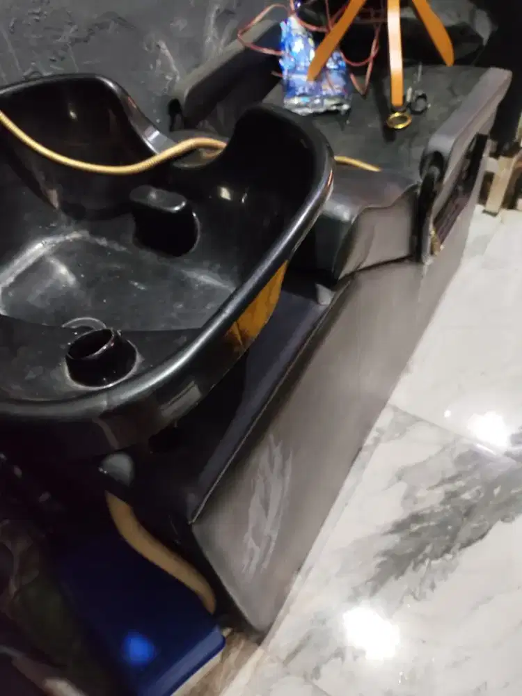 Washbak belum lama pakai jual aja murmer