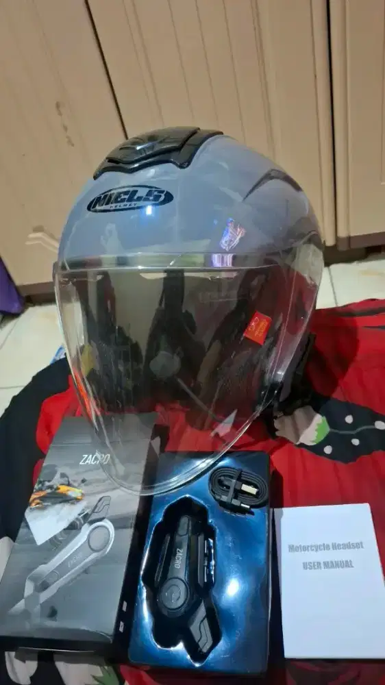 For sale helm Niels Grey plus intercome Zacro E1