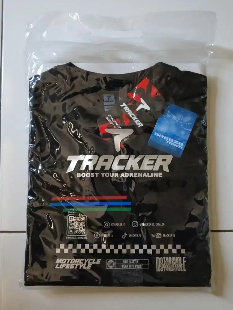 T-shirts Tracker - Modera