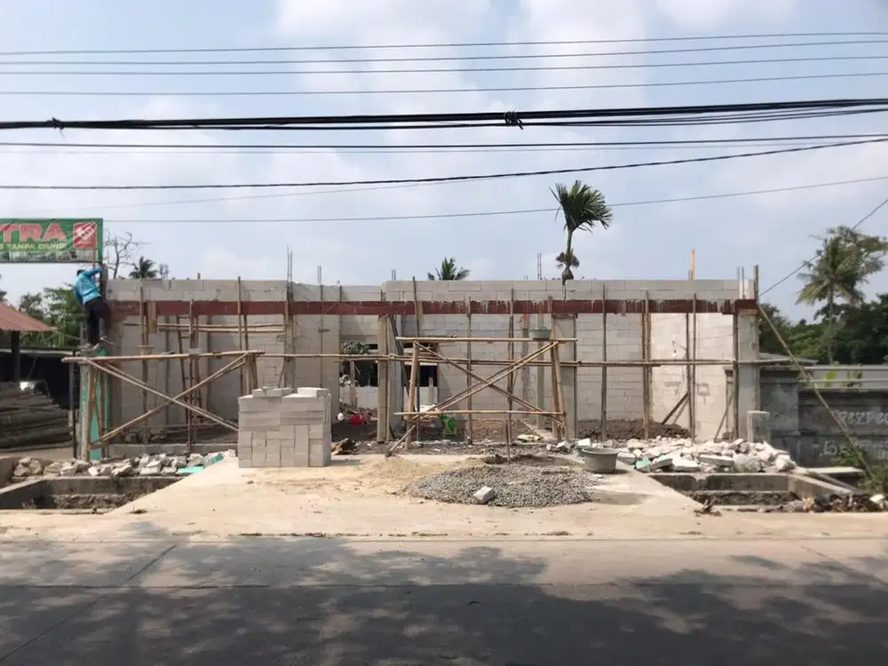Disewakan tempat usaha di sisi jalan raya provinsi