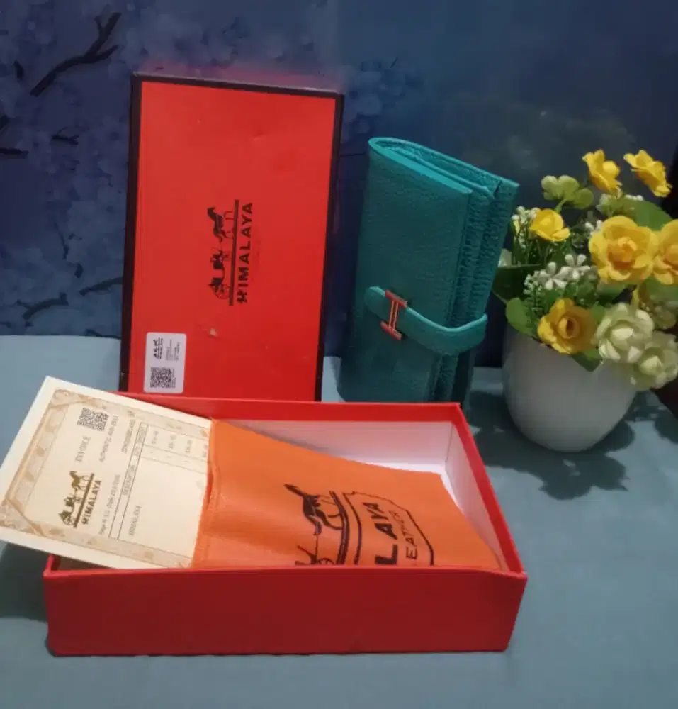 Di jual dompet wanita