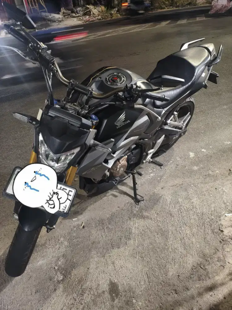 Honda CB 150R 2023