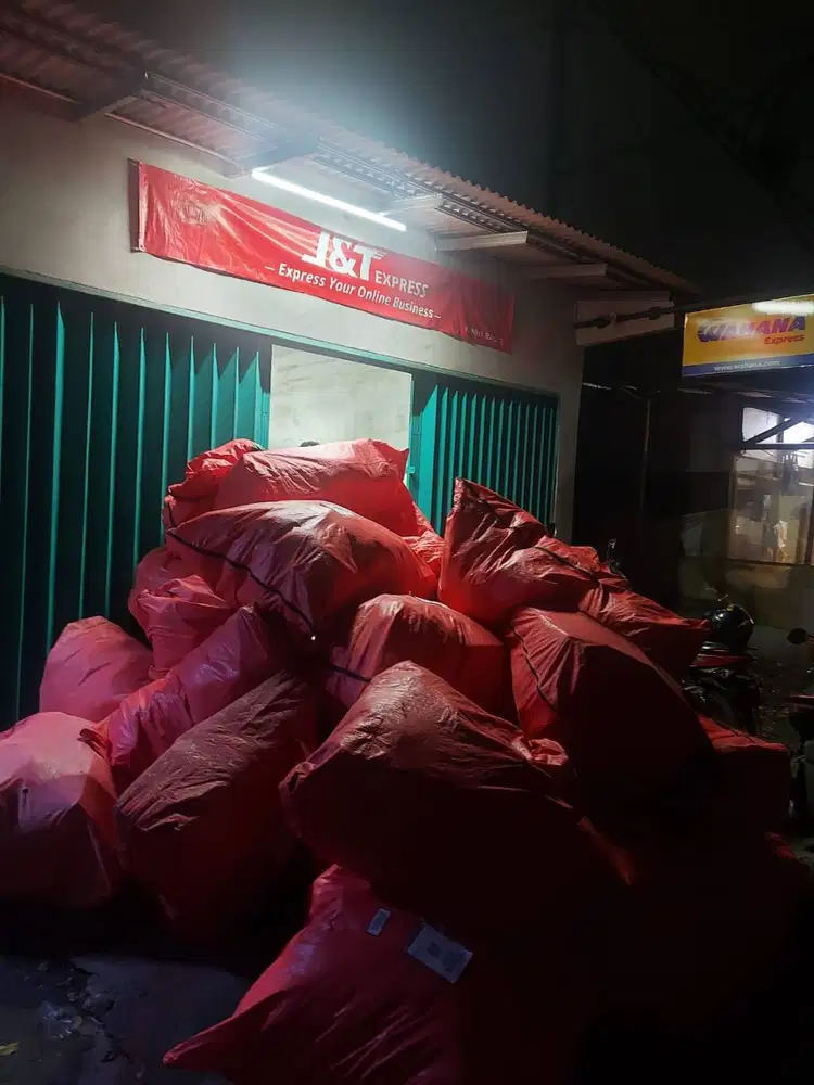 DIBUTUHKAN CEPT KURIR PAKET AGEN J&T EXPRESS