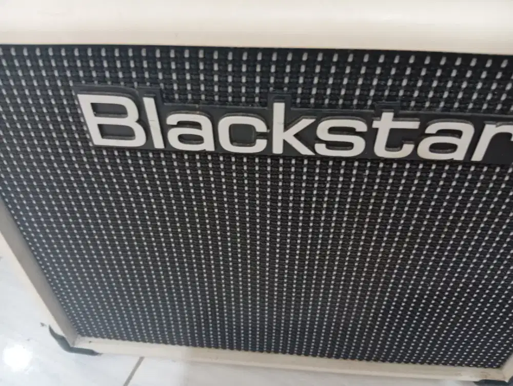 DIJUAL BLACK STAR SPEAKER GUITAR KEYBOARD PIano Fluete Saxophone speak