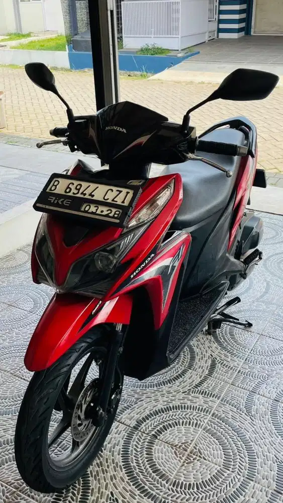 Vario 125 KZR 2014 Type ISS