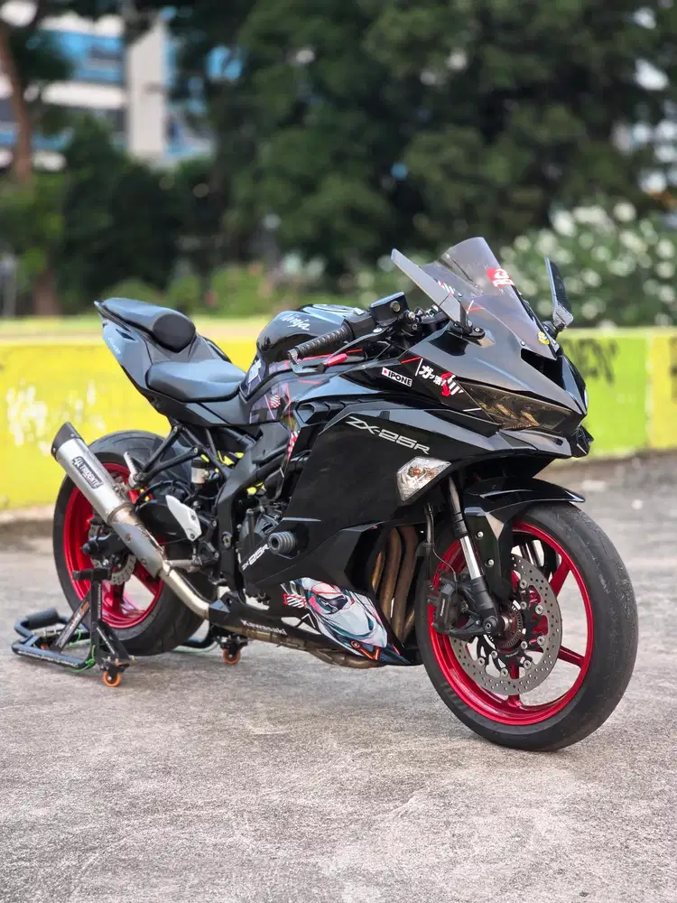 Kawasaki ZX25R NON ABS Modif