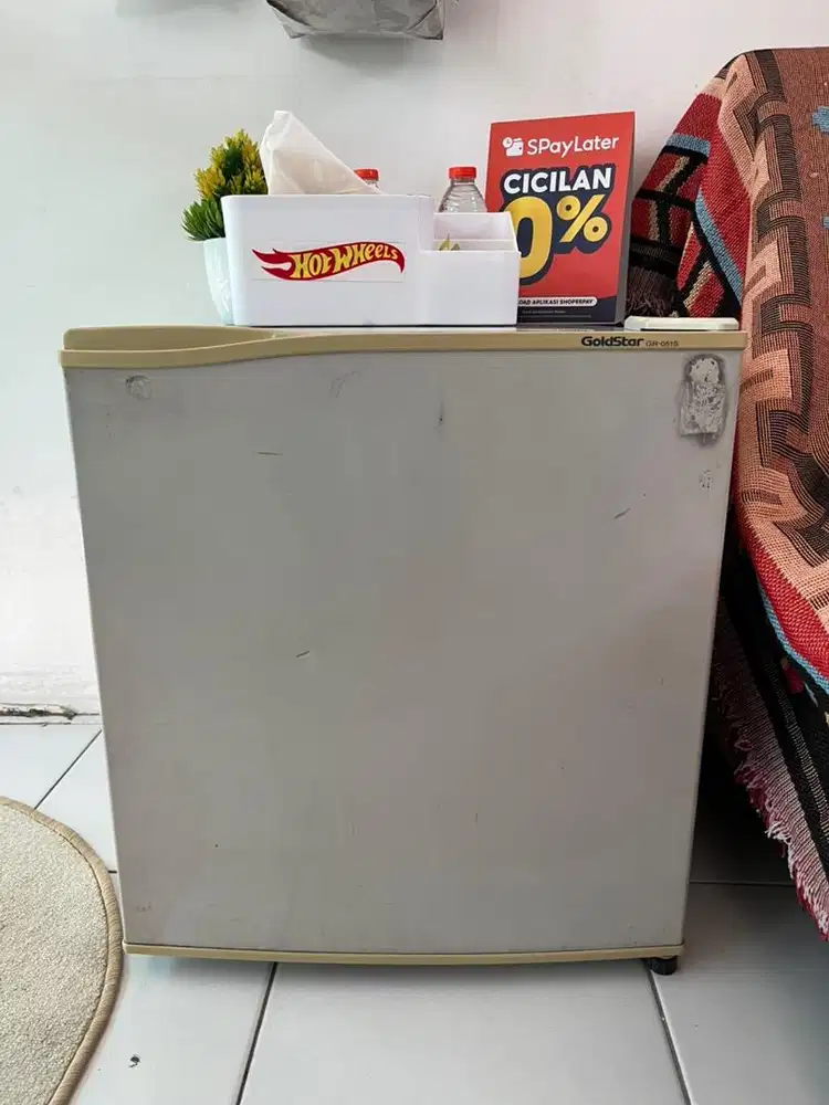 KULKAS MINI MERK GOLDSTAR NORMAL DINGIN