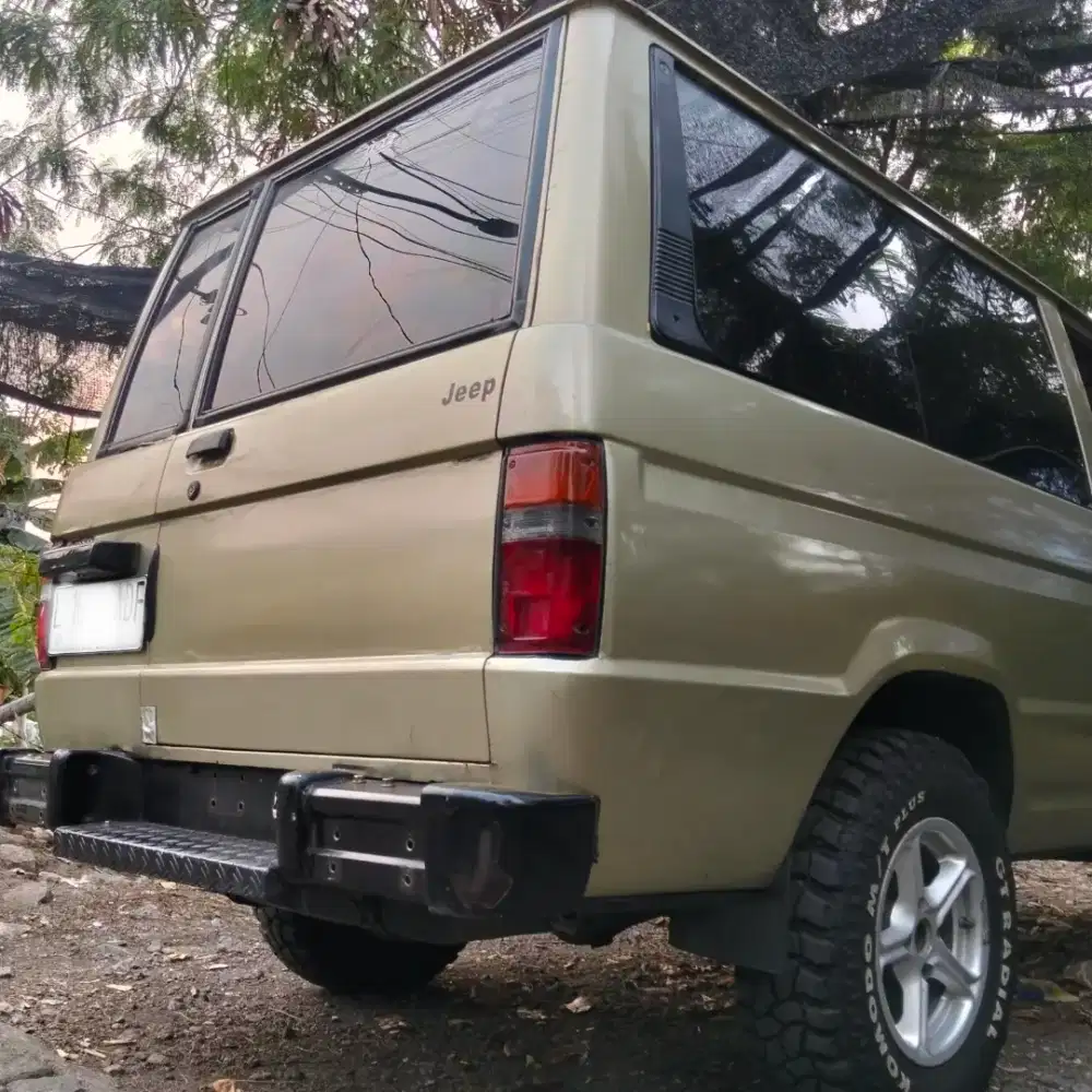 Toyota Kijang Super