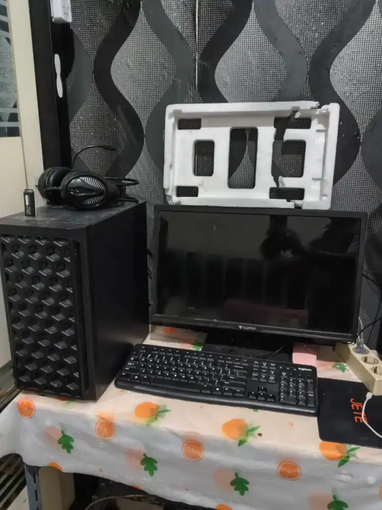 PC Gaming Ryzen 7 5700G RAM16GB