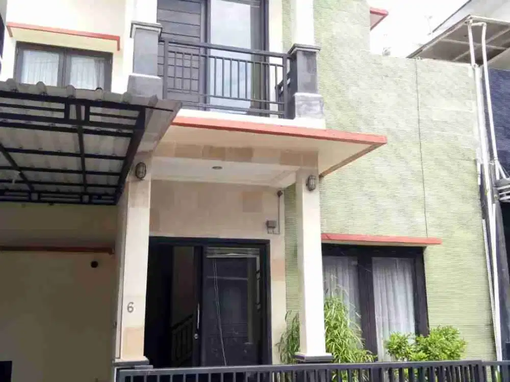 Disewakan Rumah Minimalis 2 Lantai, Furnished di Panjer, dekat Renon dan Sanur