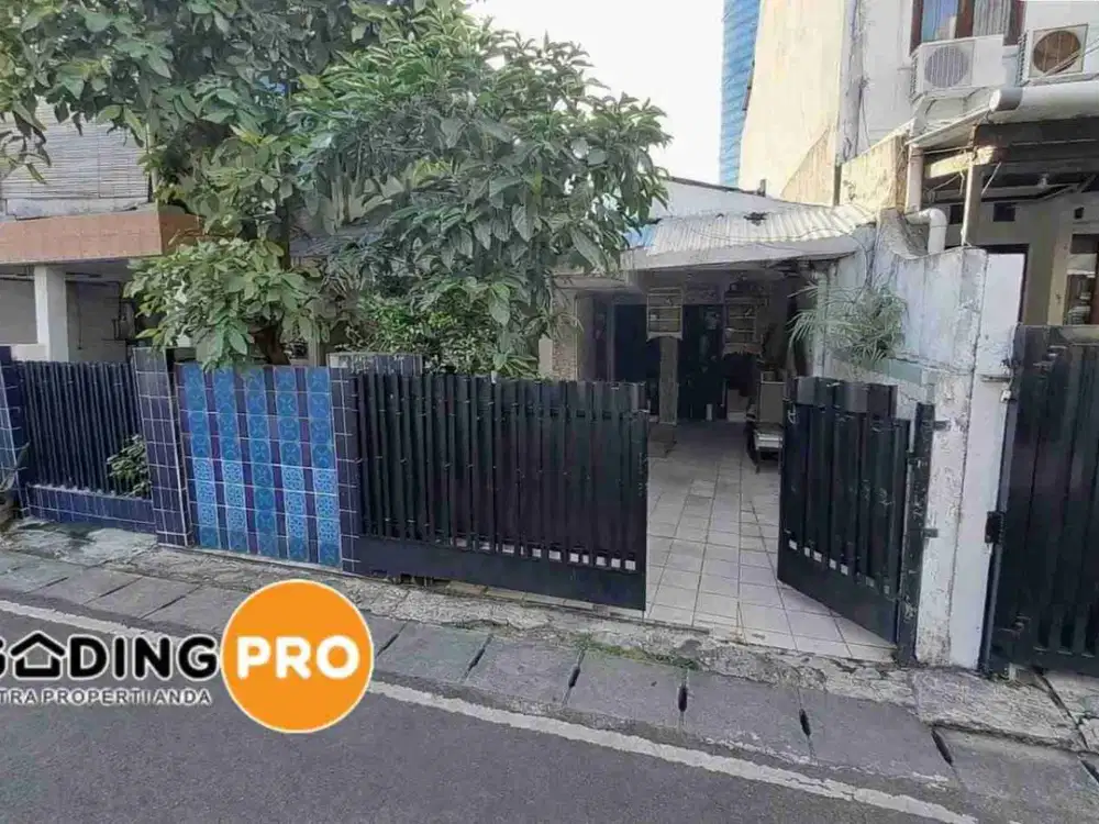 Pejompongan, Bendungan Hilir, Jakpus. Rumah Dijual
