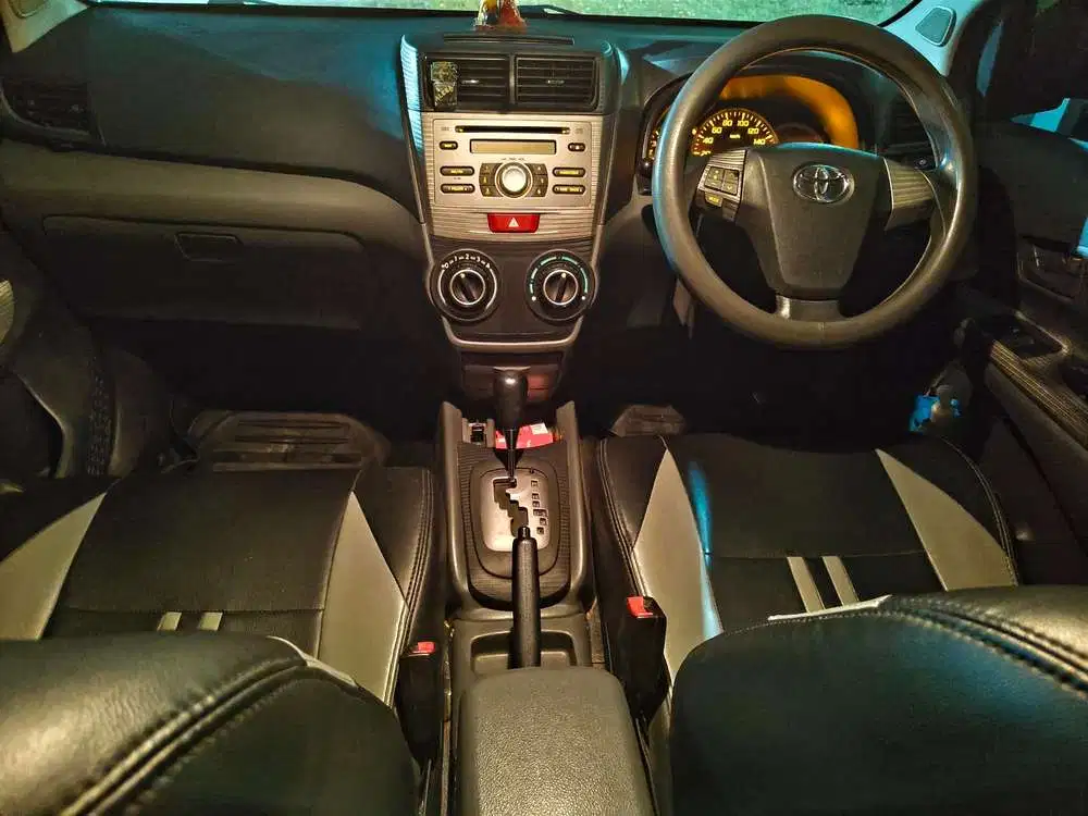 Toyota Avanza 2012 Bensin