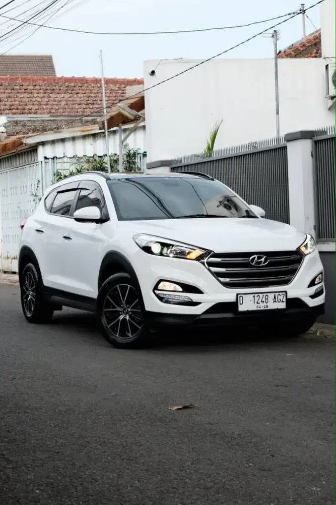 HYUNDAI TUCSON 2.0 XG PANORAMIC SUNROOF AT 2018
