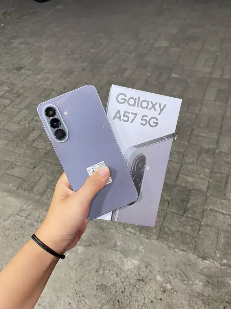 SAMSUNG A57 12/256 GB