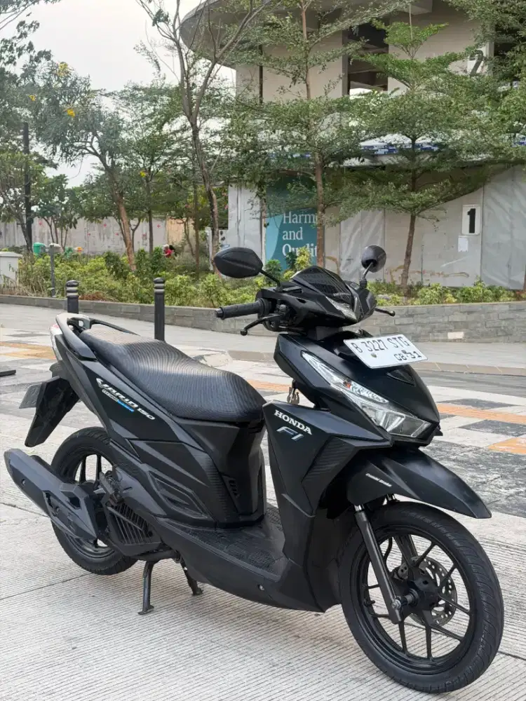 Honda Vario 150 2015 kilometer 8 Rb pajak 09.2027