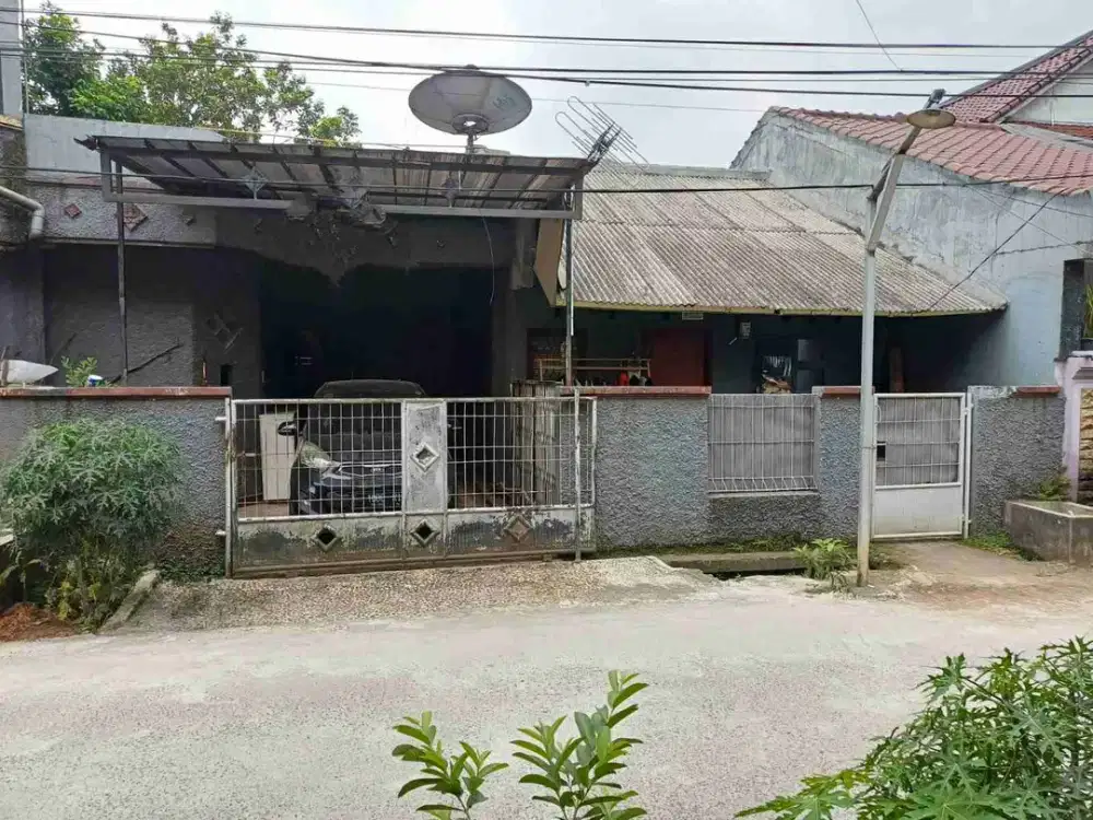 Dijual Rumah Akses Stasiun di Sukahati Bogor