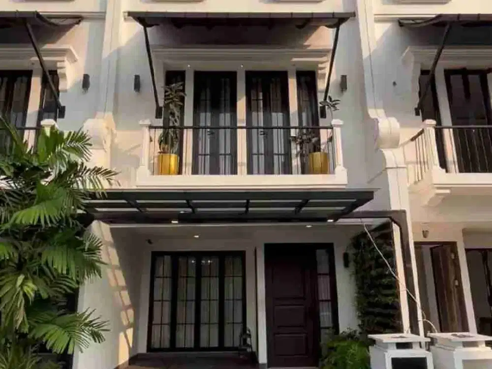 Cempaka Putih, Ciputat, Tangsel. Rumah Mewah Dijual