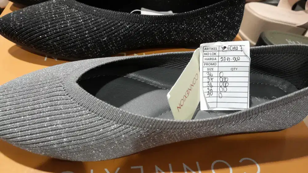 Plat shoes size 37 abu abu