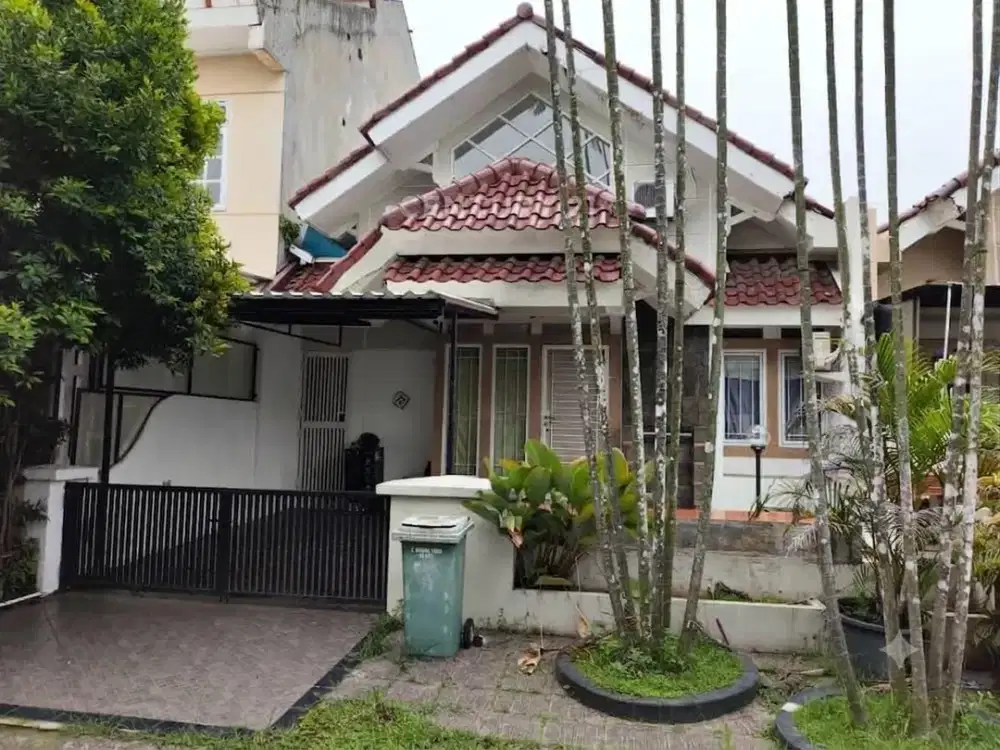 Rumah Lingkungan Nyaman Di Lippo Karawaci