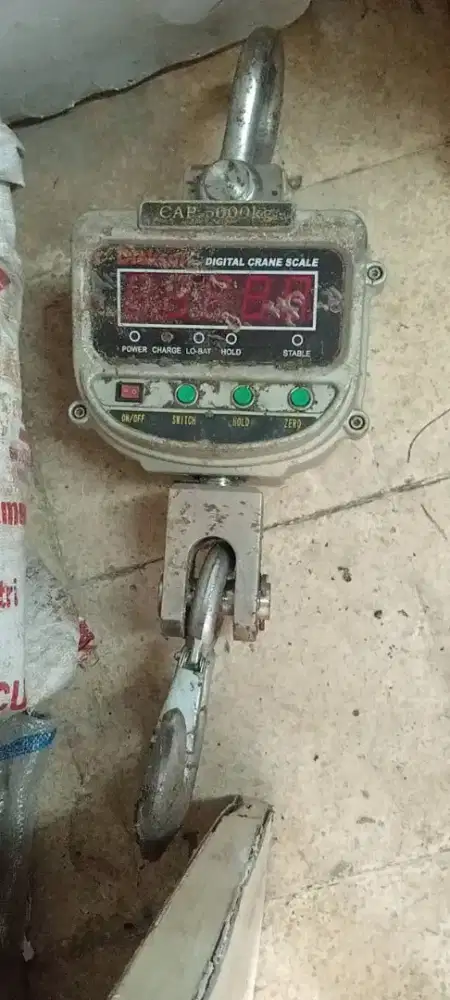 Timbangan digital gantung 5 ton