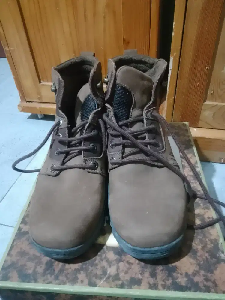 DIJUAL MURAH SEPATU BOATS BORSA (BROWN) SIZE 42