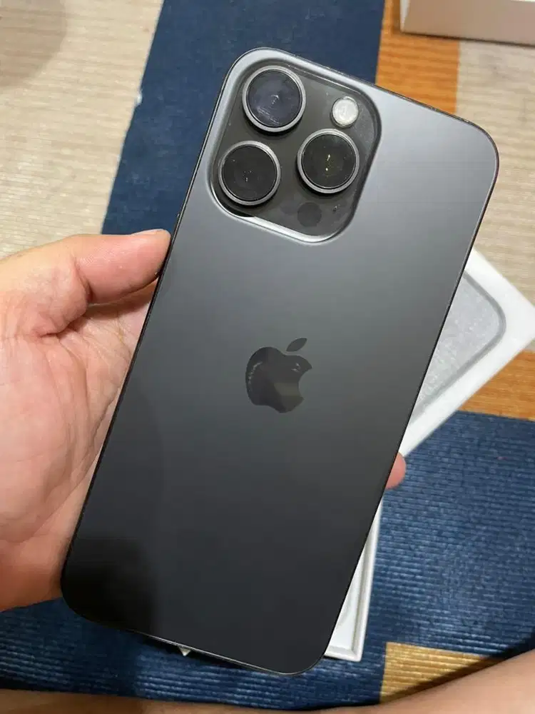 iPhone 15 Promax 256gb Ex Inter (Black Titanium)
