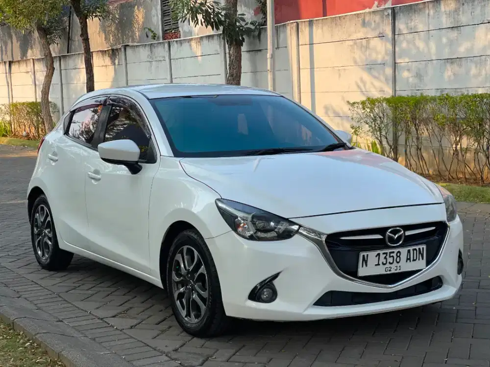 Mazda 2 R skyactive matic