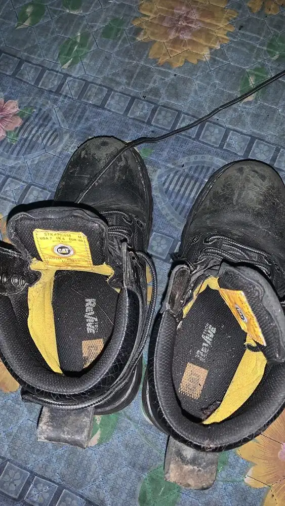 Sepatu Safety Caterpillar