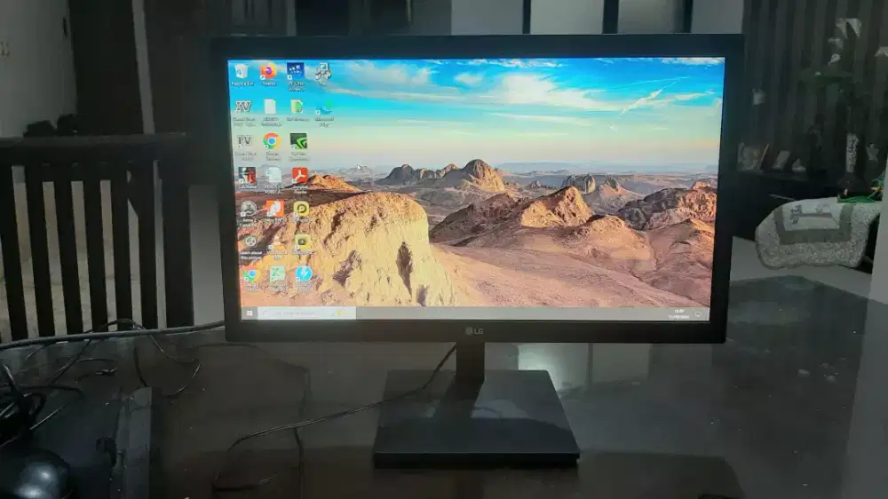 Monitor LG 19 inch HDMI (20MK400H-B)