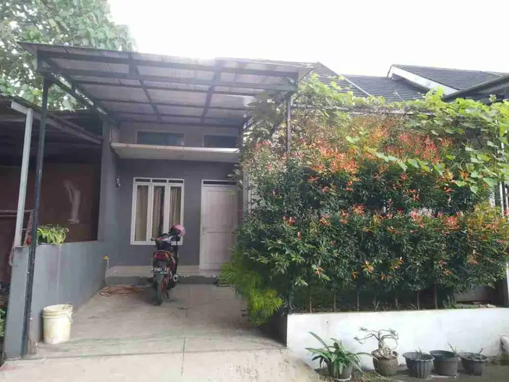 Dijual Rumah Akses Stasiun di Sukahati Cibinong Bogor