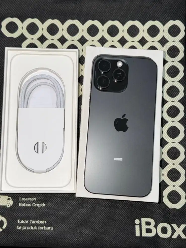 WTS IPHONE 16 PRO MAX 1TB New Black