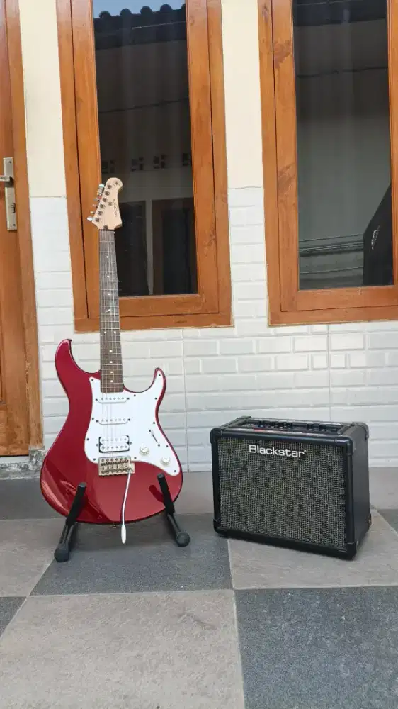 YAMAHA PACIFICA PAC112J SEPAKET