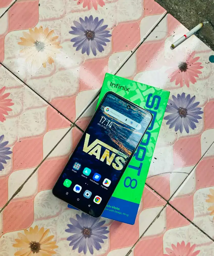 Infinix Smart 8 4+4/128 Fullset