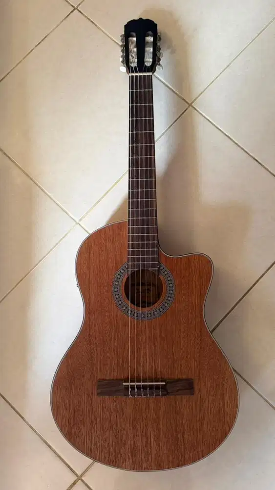 Gitar Akustik Klasik Nylon Elektrik COWBOY CGC 100 NS ORIGINAL Tuner